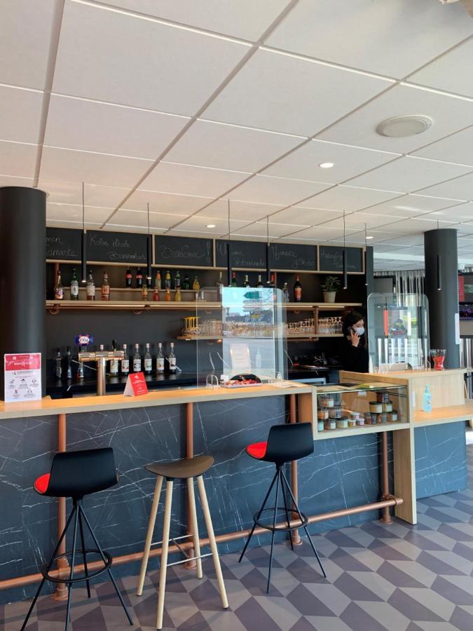 Отель Ibis Auxerre Centre Экстерьер фото