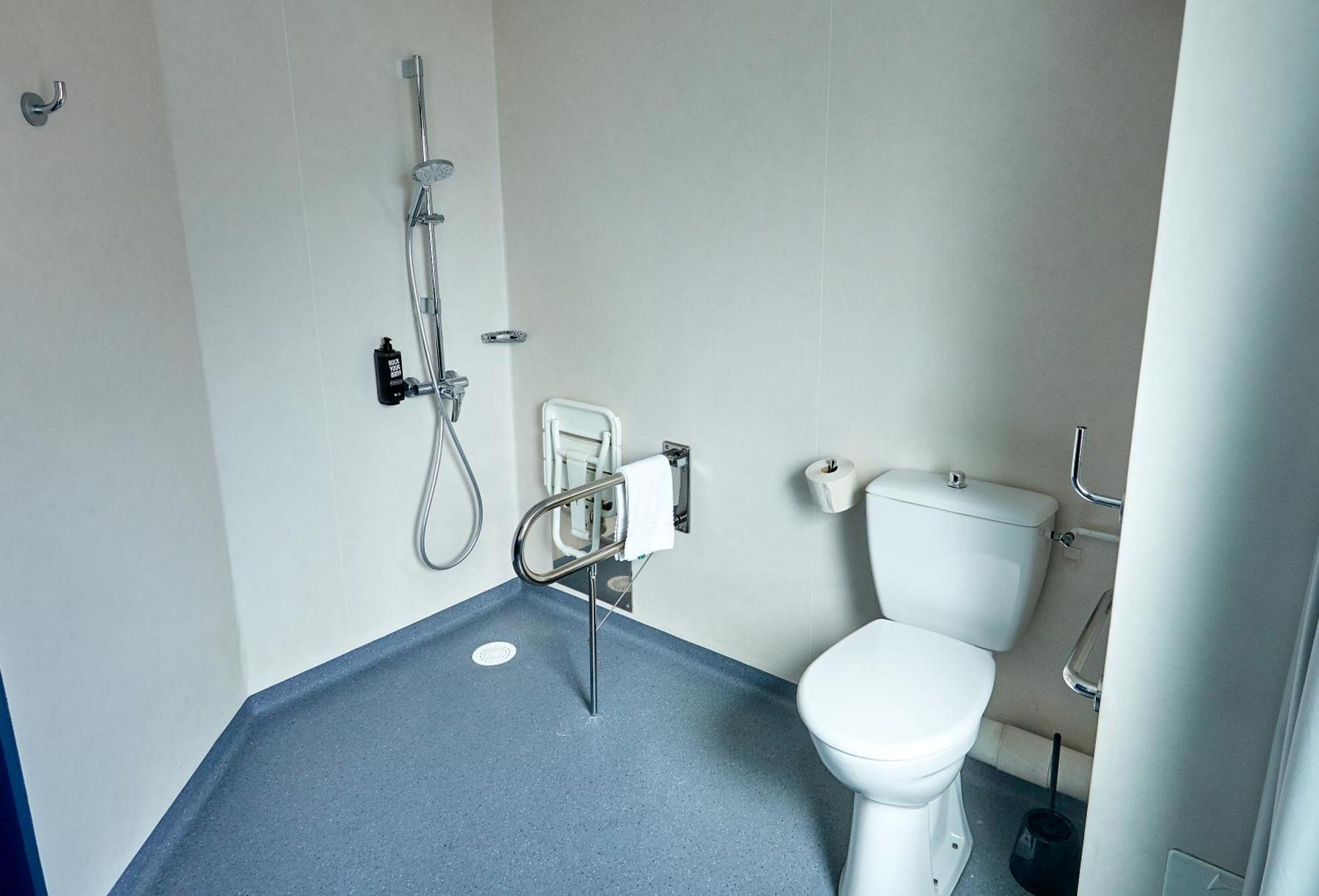 Отель Ibis Auxerre Centre Экстерьер фото