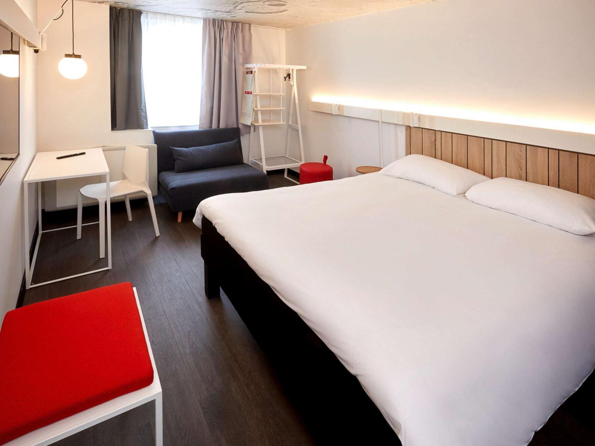 Отель Ibis Auxerre Centre Экстерьер фото
