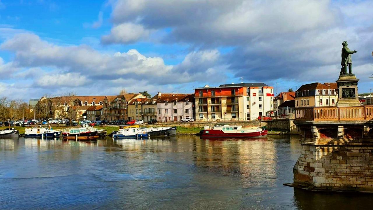 Отель Ibis Auxerre Centre Экстерьер фото